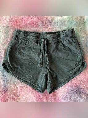 Colosseum shorts